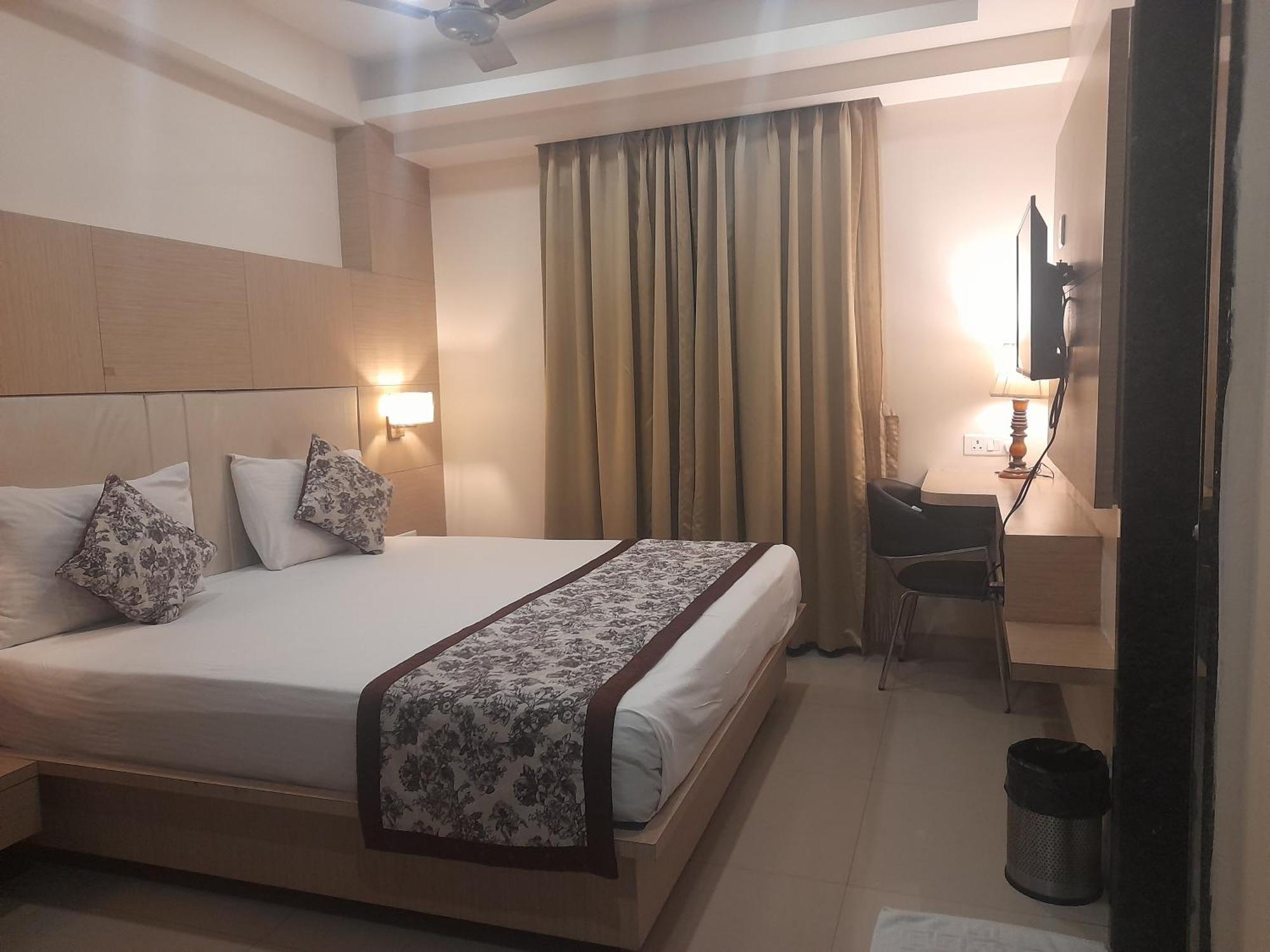 Variety Inn Patna  Esterno foto