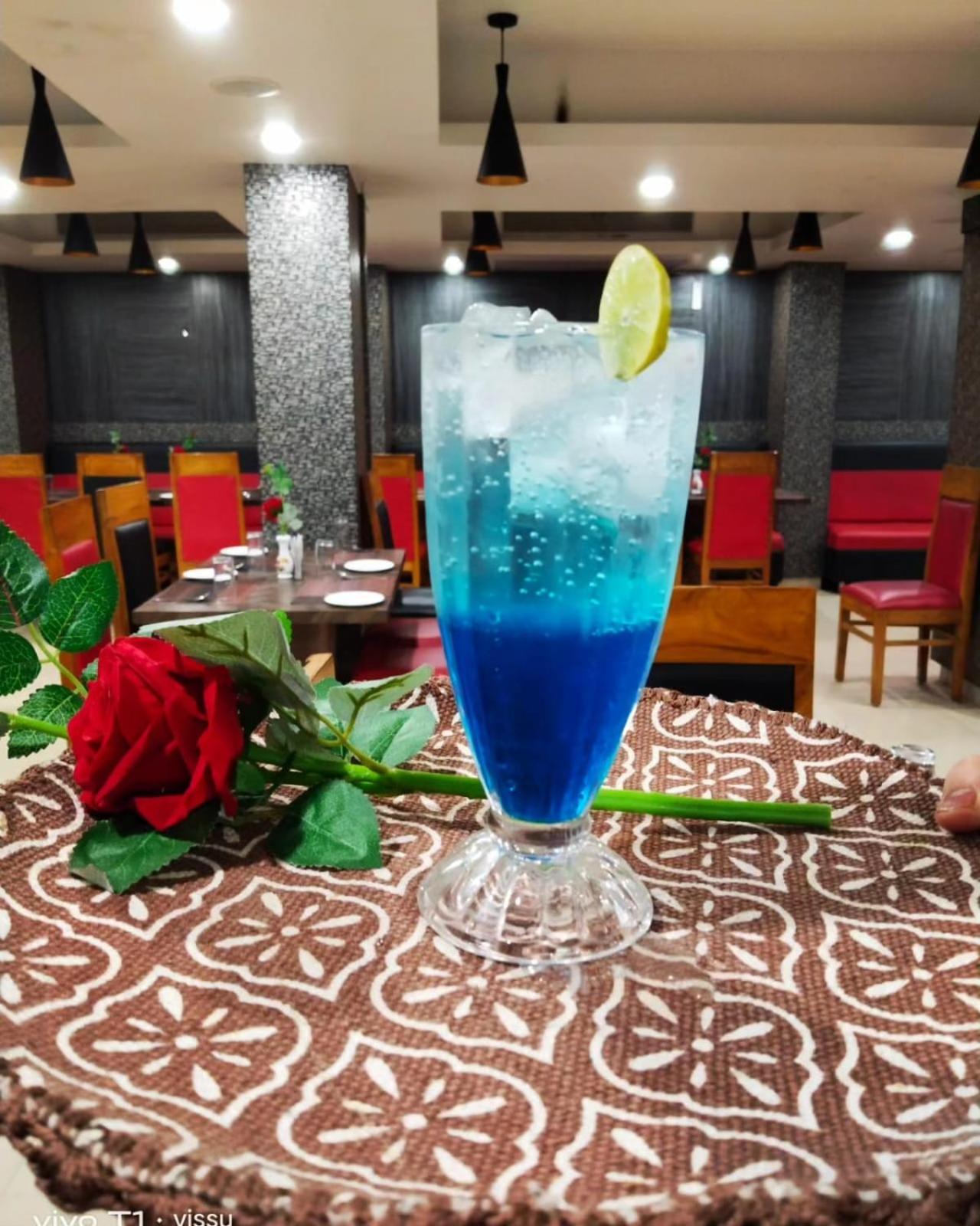 Variety Inn Patna  Esterno foto